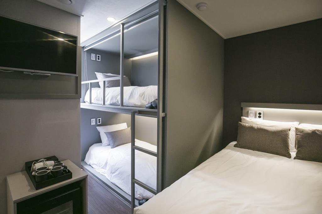 Philstay Myeongdong Station Seul Dış mekan fotoğraf