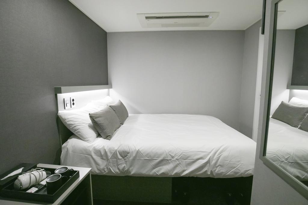 Philstay Myeongdong Station Seul Dış mekan fotoğraf